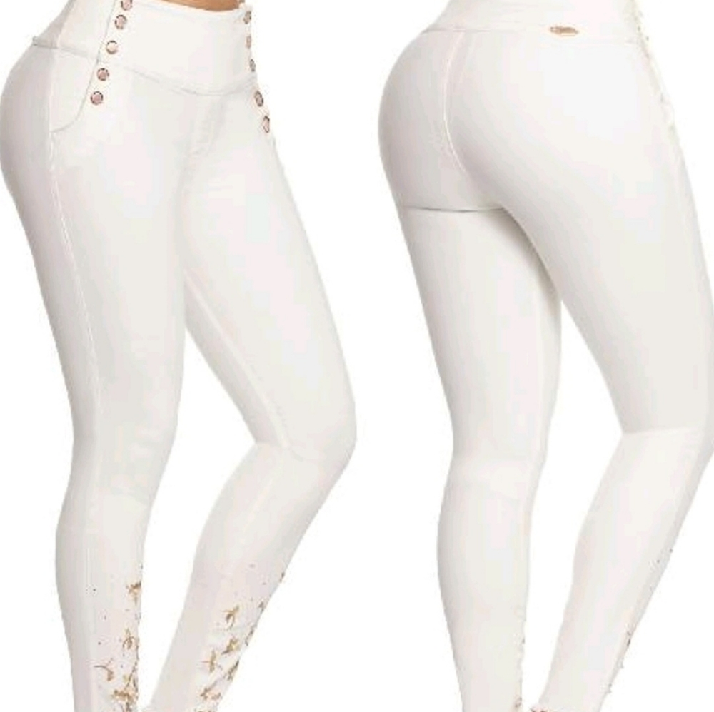 Jeans Colombian. Brand Lujuria, Size 14 . Hips 28- 32 inches.